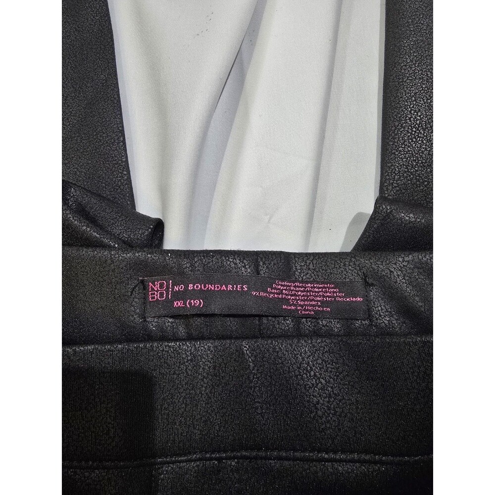 No Boundaries XXL (19) Faux Leather Womens Leggings